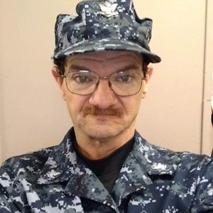 Meet your Posher, Thomas